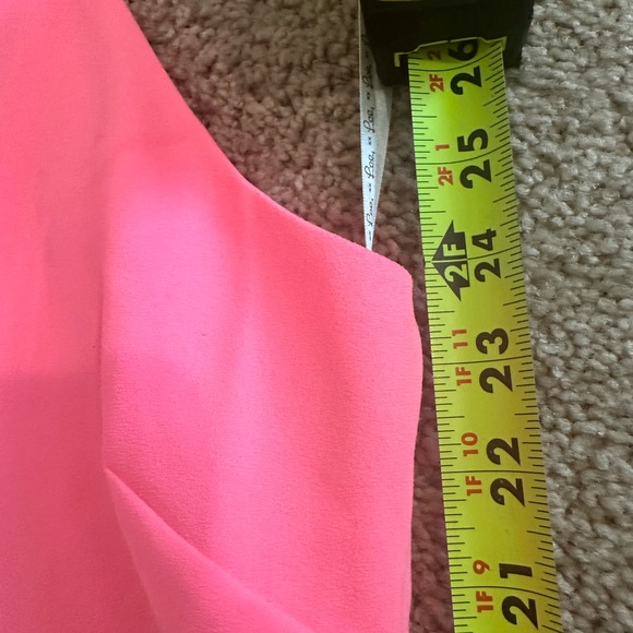 NWT Lilly Pulitzer Pearl Romper in Lilly’s Coral Size 0 - Picture 12 of 13